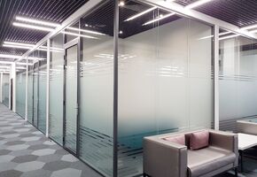 NAYADA-Twin в проекте NAYADA завершила создание стильного офиса для мирового гиганта в сфере рекламы – компании GroupM.