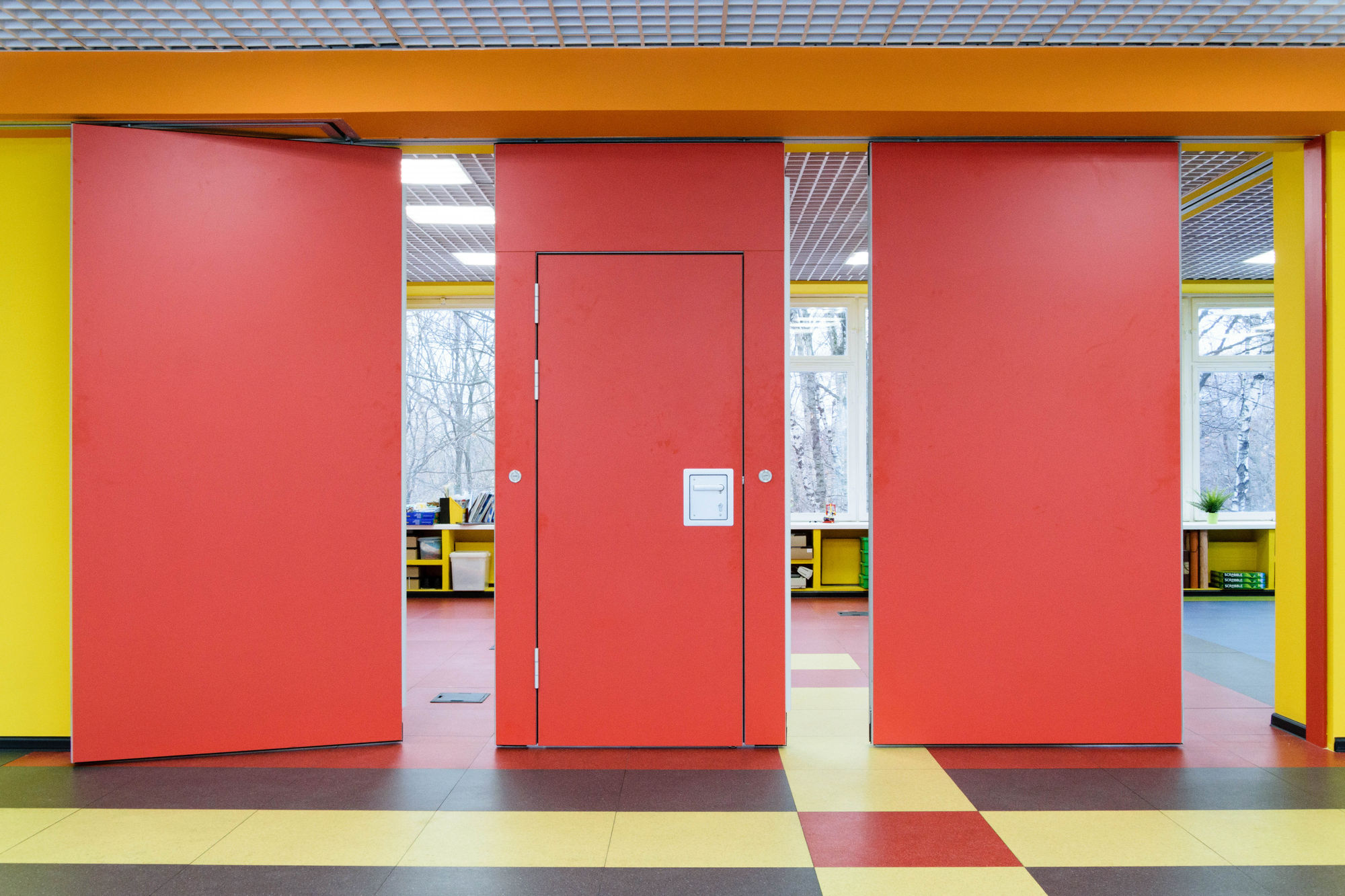 Фото Глухие раздвижные перегородки NAYADA Hufcor