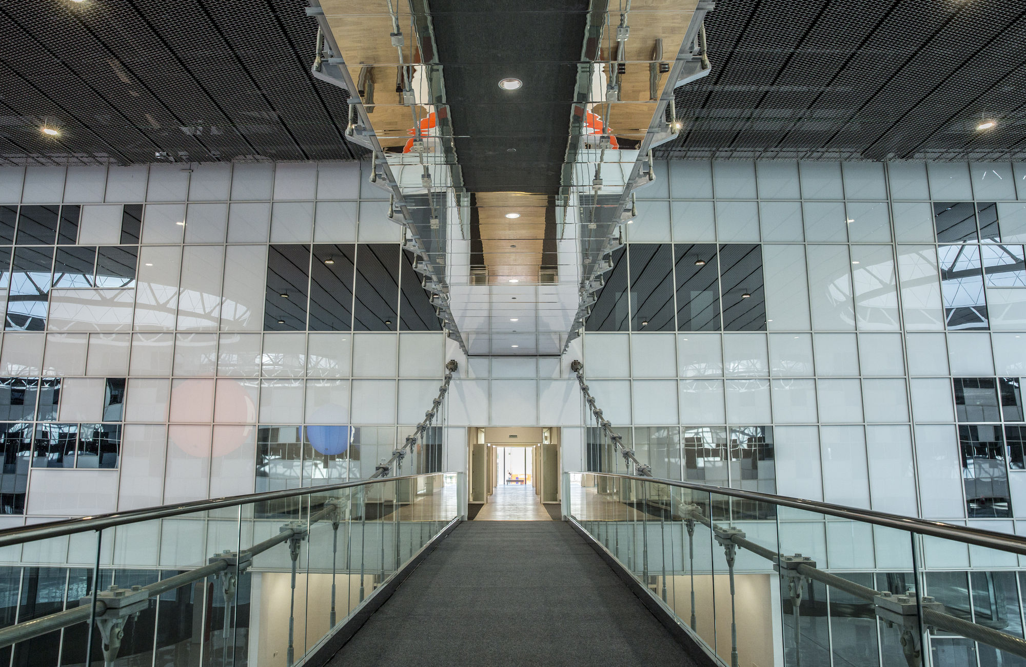 Фото Системы ограждений NAYADA-Parapetto