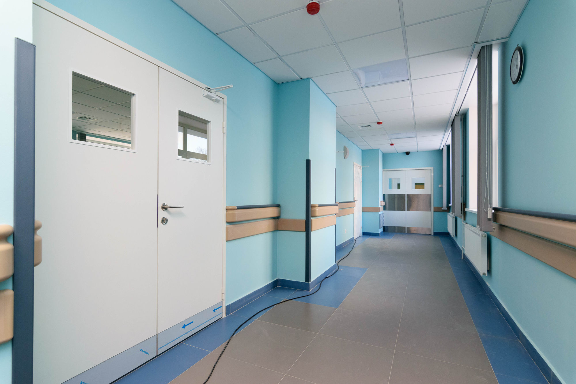 Фото Защитный барьер для стен